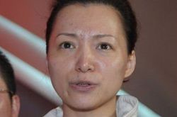 素颜不忍直视 魅力源于气质与才华