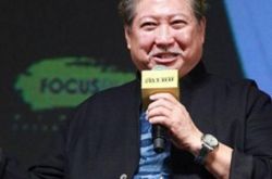 洪金宝谈李小龙比自己厉害 揭有次和其切磋险些被踢脸的内幕 