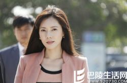 韩国演员秋瓷炫的父母离异  悲惨身世让人惊讶 