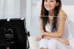 蔡卓妍大尺度剧照大放送 与任达华三级片夺影后影帝 