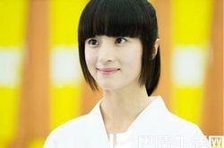 傻白甜胡冰卿的姐姐叫什么 两姐妹颜值惊艳 