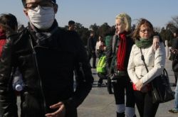 主持人撒贝宁携洋女友逛天坛 与章子怡分手原因曝光 