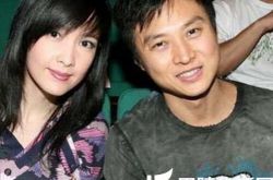 玉女掌门人周慧敏老公出轨  倪震与嫩模激吻 