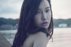 周润发女儿童菲  是否真的为周润发的女儿 