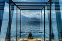 杨丽萍的昆明豪宅图片被曝 依山傍水似仙境 