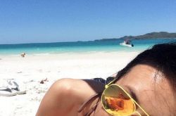 莫文蔚冬至穿比基尼秀身材 祝福冯德伦舒淇有情人终成眷属 