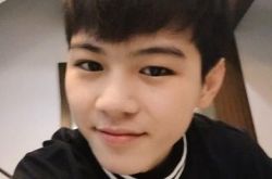 变形计杨桐女友是谁 神秘女孩身份大揭秘! 