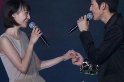 一起来看流星雨张翰郑爽综艺鲁豫有约 昔日恋人形同陌路 