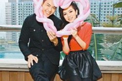 陈伟霆表白邓紫棋是真的吗？ 俩人玩“爱的泡泡” 