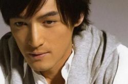 胡歌拒绝跑男是真的吗？ 揭秘自爆拒绝真人秀节目的内幕 