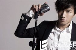 乔任梁追思会 圈内众多好友齐聚送别乔任梁