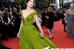 张雨绮戛纳走红毯美丽动人    奢华礼服大秀丰胸雪肤 