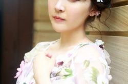 陈晓女朋友袁菲图片尽显美艳 否认传言大讲穿衣经 