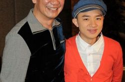 王祖蓝父亲身份曝光 揭秘其家庭背景 