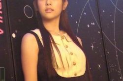 任容萱泳装图片曝光 4款造型让你性感度倍增 