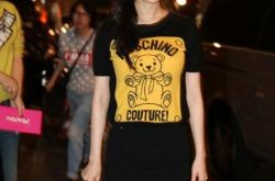 杨幂生活中穿衣打扮太时髦 参加《真正男子汉》考试第一 