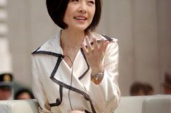 主持人陈鲁豫个人资料简介 一位多才多艺的主持人 