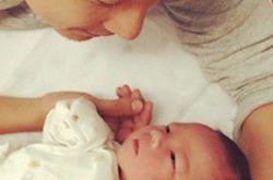 何珈好微博名叫什么 揭其与保剑锋七年幸福婚姻生活 