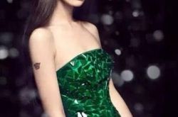 杨颖她姐姐的照片曝光 杨雪竟已出道16年被称为四小天后 