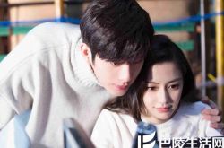 杨颖吻戏黄晓明吃醋了 夫妻二人一起做慈善数目惊人 