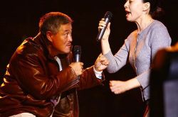 赵本山搭档宋丹丹退出春晚 疑随机能力差 