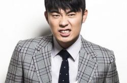 陈赫的小时候的图片曝光 小小贤童长相有喜感 