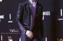 盘点陈伟霆银发照片 人气爆棚的男演员 