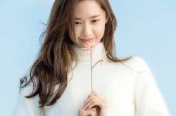 鹿晗和允儿上床接吻引关注 两人关系不简单 