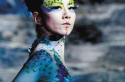 欣赏杨丽萍照片图片  豪宅首次曝光 