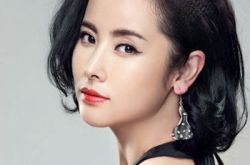 杨明娜吻戏图片劲爆眼球 被称作最美师娘 