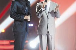 中国好声音霍尊费玉清唱《卷珠帘》夺冠 胜莫西子诗 