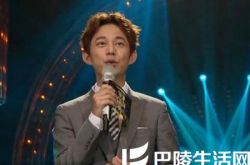 陈冠希何炅综艺访问 主持一哥遇尴尬 