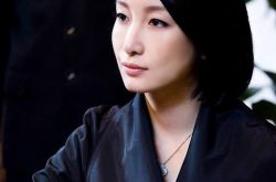 盘点秦海璐演过的电影  为什么她会割双眼皮 