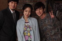 俞承浩苏志燮惊人相似 国民弟弟退伍后新作品上映 