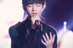 王俊凯最喜欢的女明星是谁 粉丝刷爆微博送生日祝福 