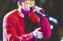 薛之谦自曝感情经历引粉丝心疼 一曲丑八怪无尽辛酸泪 