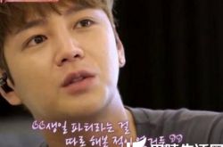 张根硕综艺节目首次出演真人秀 承认喜欢朴信惠备受关注 