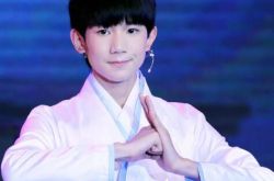 王源饰演张小凡少年时期 颜好戏赞虐哭观众 