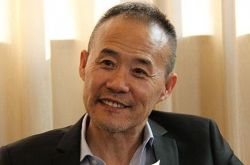 网曝王石抛妻弃子 未净身出户付亿万分手费 