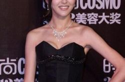 唐嫣抹胸礼服写真好性感   男人装大尺度写真极致诱惑 