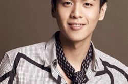 导演张健个人资料简介 否认儿子张若昀靠拼爹上位 