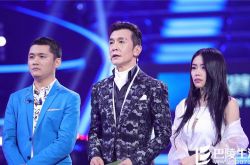《中国新歌声》万妮达遭淘汰 那英战队还能否夺冠？