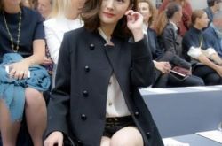 网扒杨幂家庭出身情况 小幂赴美为新剧寻求合作伙伴 