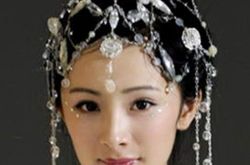 杨幂刘亦菲谁比较漂亮 两人想比刘亦菲更胜一筹 