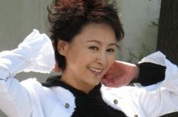 张瑜的女儿是谁叫什么 出演《庐山恋》成就的一代青春偶像 