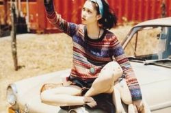 水原希子写真照登杂志封面 与权志龙恋情扑朔迷离 