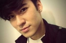 欣赏沈建宏照片  酒后自曝6年地下情惹恼女友黄安琪和奶奶 