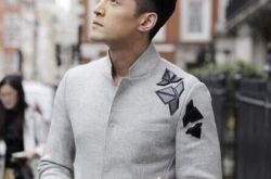 盘点胡歌和闫妮演的电视剧 和闫妮曾有过姐弟恋 