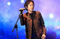 天后女儿窦靖童李嫣当义工 王菲李亚鹏离婚原因扑朔迷离 