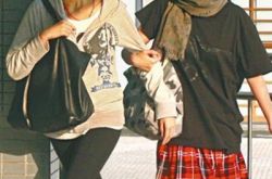 邱淑贞大女儿近照大放送 被赞高颜值最像妈妈 